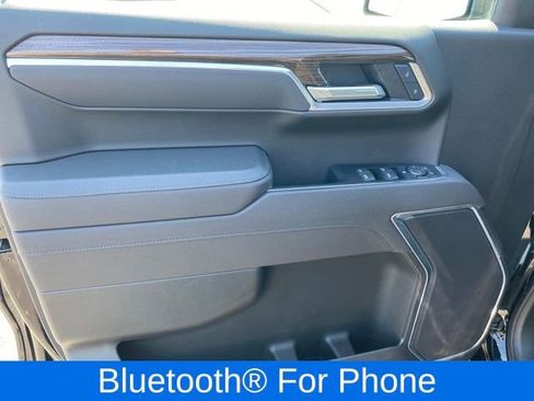 Used 2025 Chevrolet Silverado 1500 LT image 16