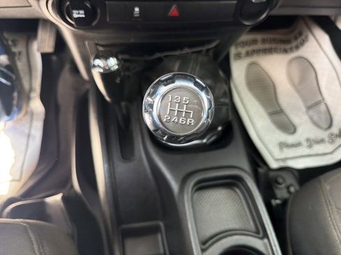 Used 2015 Jeep Wrangler Unlimited Sport w/ Connectivity Group AWD/4WD image 23