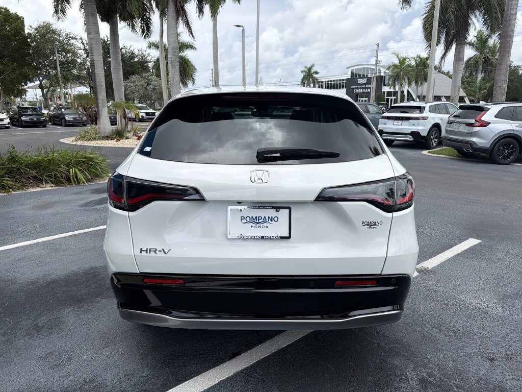 New 2027 Honda HR-V EX-L image 7
