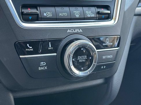 Used 2020 Acura MDX SH-AWD image 23
