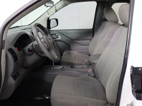 Used 2021 Nissan Frontier S w/ S Utility Package RWD image 13