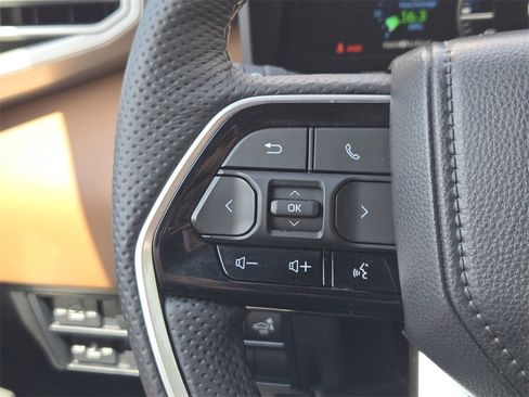 Used 2025 Toyota Tundra 1794 Edition image 28