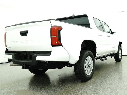 New 2026 Toyota Tacoma SR5 AWD/4WD image 39