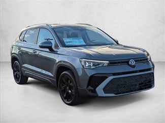 New 2026 Volkswagen Taos SE video 5