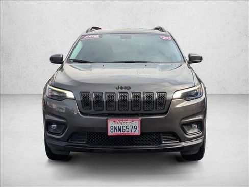 Certified 2020 Jeep Cherokee Altitude image 2