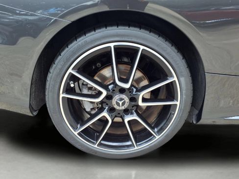 Used 2022 Mercedes-Benz C 300 Coupe image 9