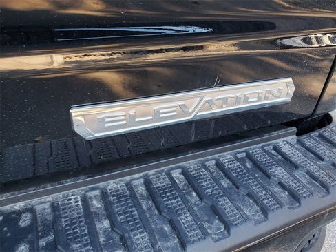 New 2026 GMC Sierra 1500 Elevation image 29