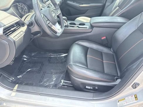 Used 2021 Nissan Altima 2.5 SR FWD image 19