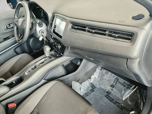 Certified 2021 Honda HR-V Sport image 20