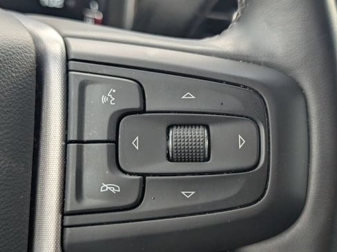 Used 2025 GMC Sierra 1500 SLT AWD/4WD image 18