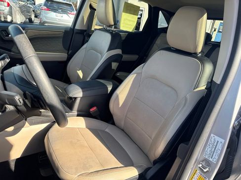 Used 2020 Ford Escape Titanium AWD/4WD image 11