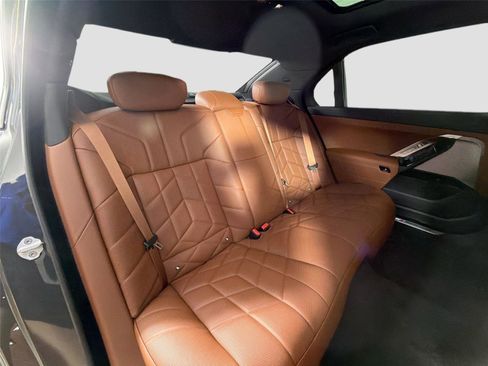 New 2026 BMW 740i xDrive w/ Executive Package AWD/4WD image 26