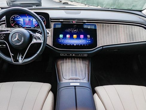 Used 2024 Mercedes-Benz E 450 4MATIC Sedan image 11