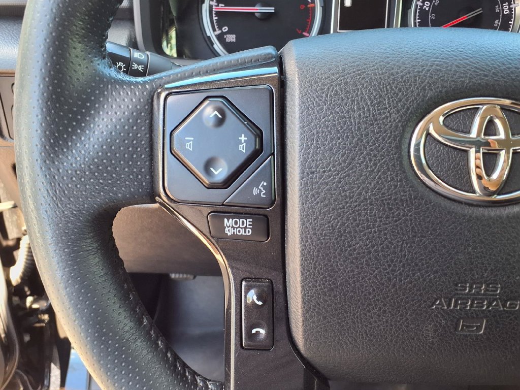 Used 2021 Toyota 4Runner Nightshade AWD/4WD image 36