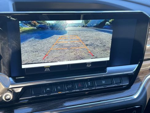 Used 2025 Chevrolet Silverado 1500 LT image 19