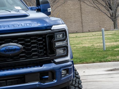 Used 2026 Ford F450 Platinum image 7