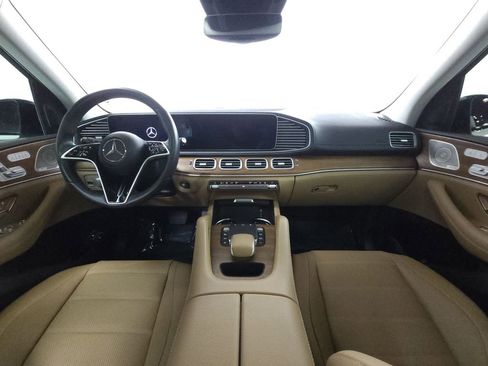 Used 2024 Mercedes-Benz GLE 450e 4MATIC image 27