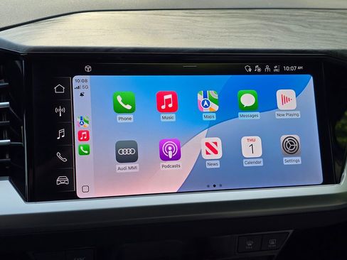 Used 2023 Audi Q4 e-tron Premium w/ Convenience Package image 31