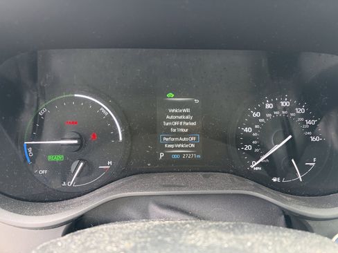 Used 2024 Toyota Sienna XLE AWD/4WD image 12