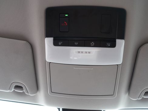Used 2025 Nissan Altima 2.5 SV FWD image 29