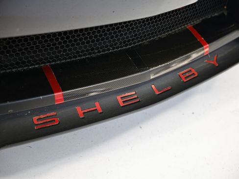 Used 2021 Ford Mustang Shelby GT500 w/ Technology Package RWD image 17
