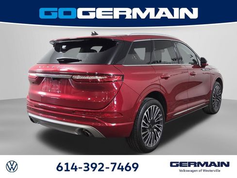 Used 2021 Lincoln Corsair AWD image 9