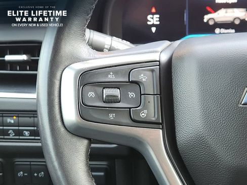 Used 2022 Chevrolet Tahoe Z71 w/ Z71 Off-Road Package AWD/4WD image 26