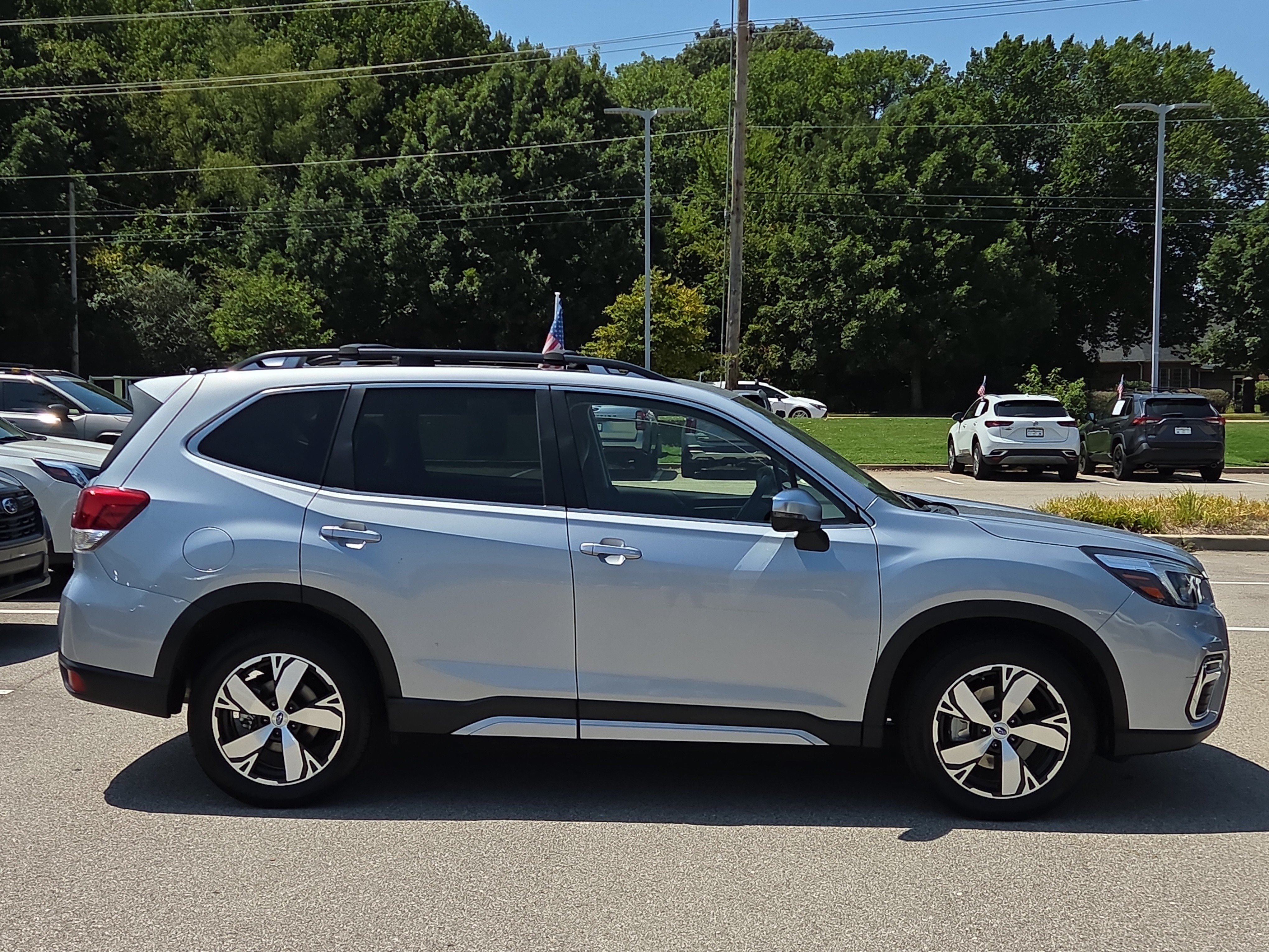 Used 2021 Subaru Forester Touring w/ Popular Package #2 AWD/4WD image 2