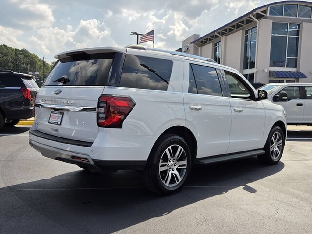 Used 2024 Ford Expedition Limited RWD image 12