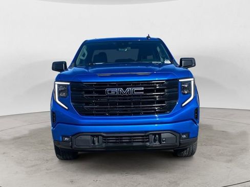 Used 2023 GMC Sierra 1500 Elevation AWD/4WD image 8