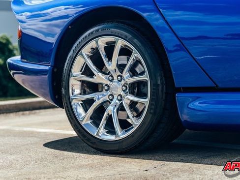 Used 1996 Dodge Viper GTS RWD image 57