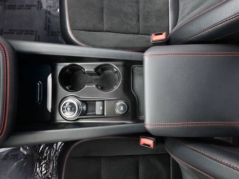 Used 2025 Ford Explorer ST image 35