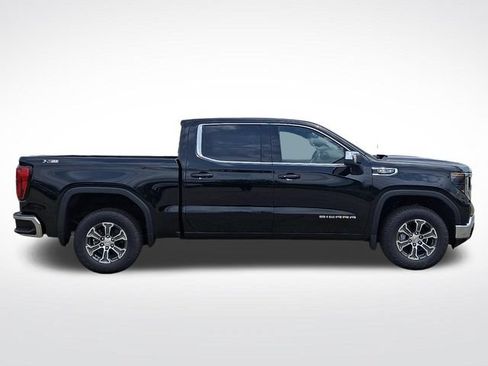 New 2026 GMC Sierra 1500 SLE AWD/4WD image 8