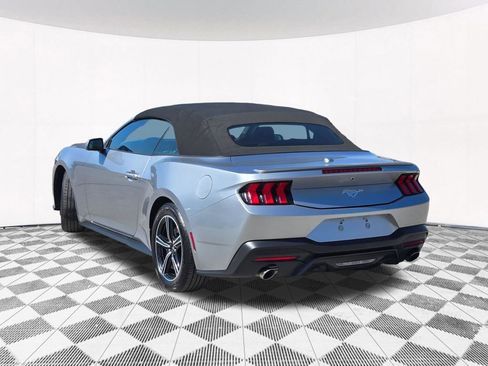 Used 2025 Ford Mustang Premium RWD image 20