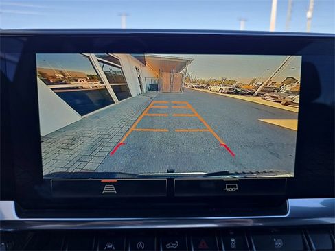 Certified 2024 GMC Sierra 1500 SLT image 20