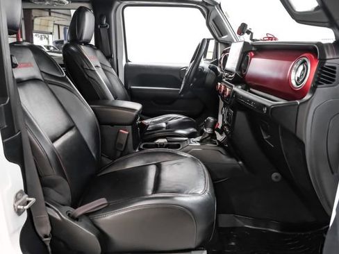 Used 2018 Jeep Wrangler Rubicon image 36