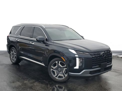 Used 2025 Hyundai Palisade Limited image 1