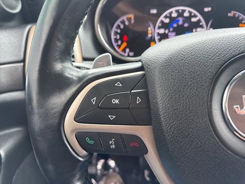 Used 2016 Jeep Grand Cherokee Laredo w/ Quick Order Package 23E image 15