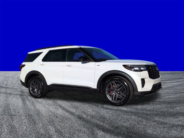 New 2026 Ford Explorer ST-Line w/ ST-Line Street Pack RWD image 2