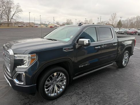Used 2021 GMC Sierra 1500 Denali w/ Denali Premium Package image 6