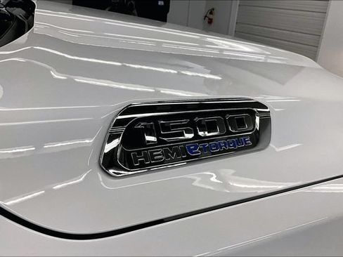 Used 2023 RAM 1500 Big Horn AWD/4WD image 36