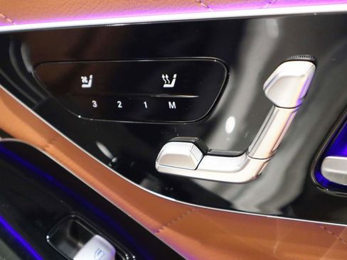 Used 2024 Mercedes-Benz S 580e 4MATIC Sedan image 15