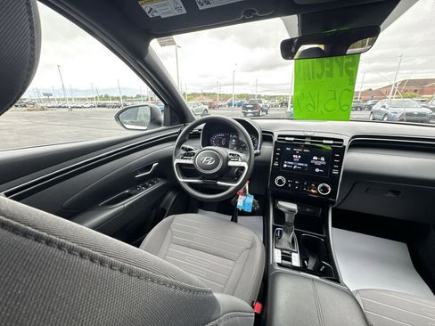 Used 2024 Hyundai Santa Cruz SE AWD/4WD image 15