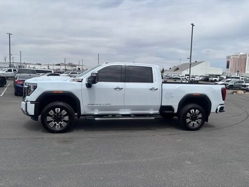 Used 2026 GMC Sierra 2500 Denali w/ Denali Reserve Package AWD/4WD image 5