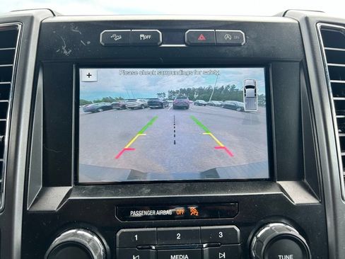 Used 2016 Ford F150 XLT w/ Equipment Group 302A Luxury AWD/4WD image 24