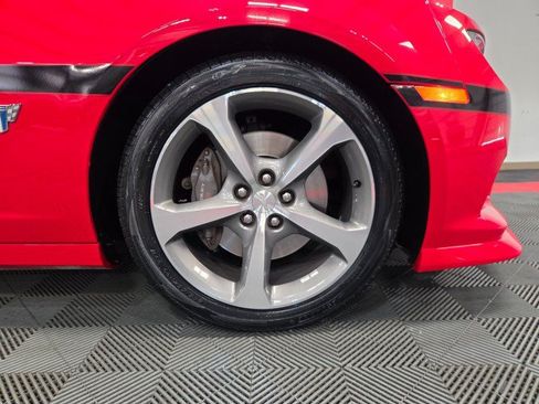 Used 2015 Chevrolet Camaro SS w/ Commemorative Special Edition RWD image 66