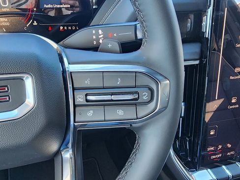 New 2026 GMC Yukon Elevation image 20