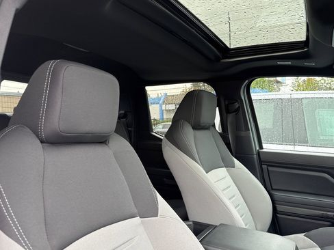 New 2025 Toyota Tacoma TRD Off-Road image 16