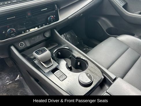 Used 2023 Nissan Rogue SV w/ SV Premium B Package AWD/4WD image 16