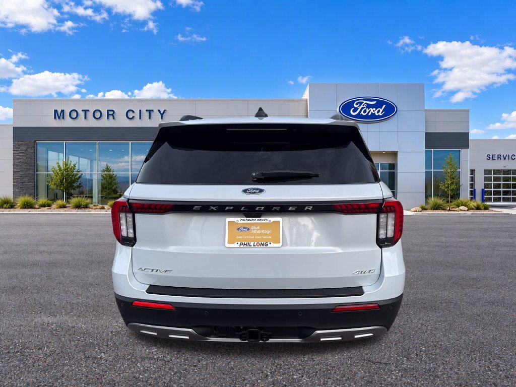 Used 2025 Ford Explorer Active w/ Active Comfort Package AWD/4WD image 7